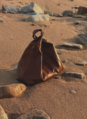 the CloseCloth Lazy Shoulder Bag