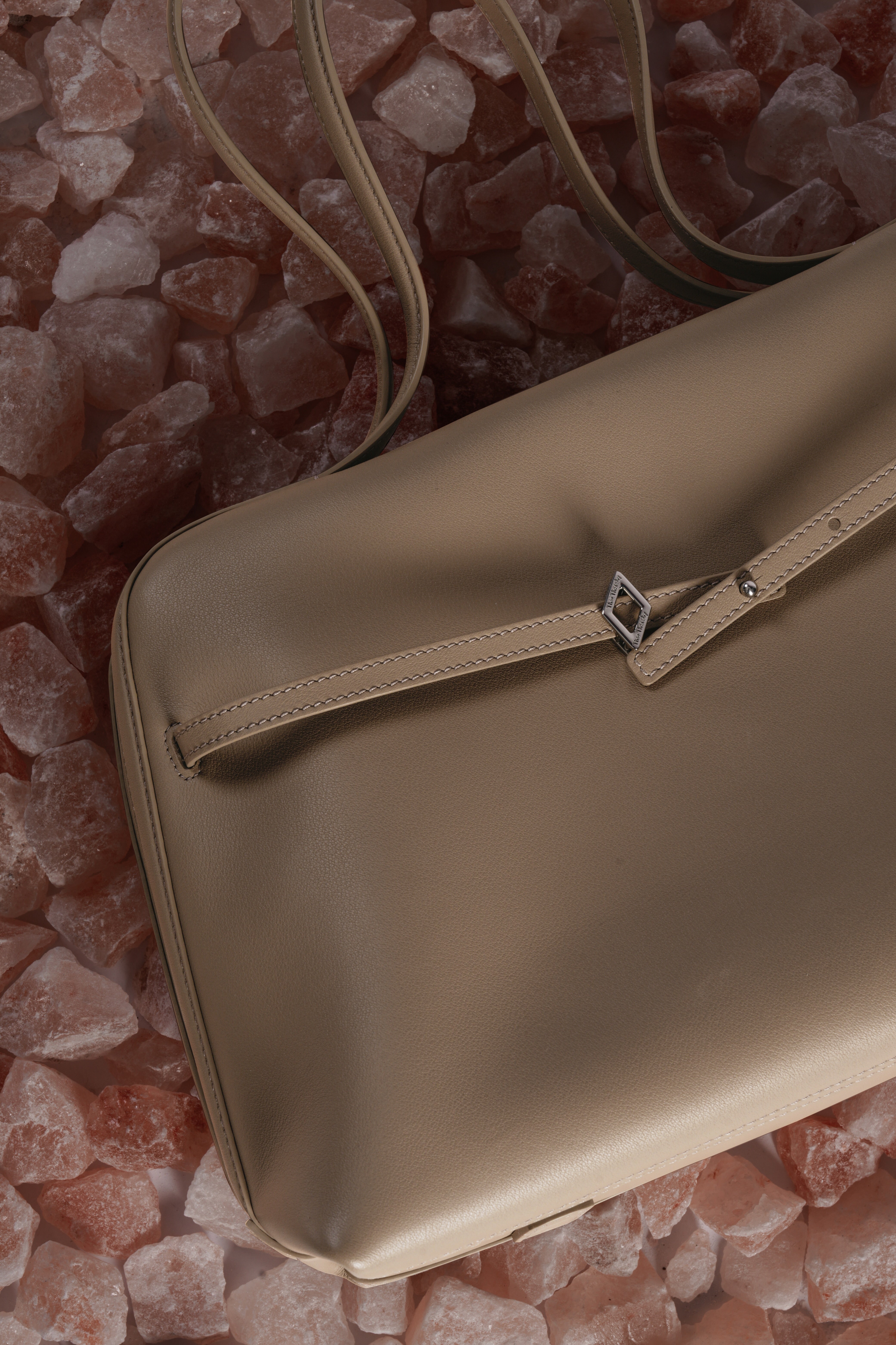 ThatThereby 2050 Nude Commuter Bag
