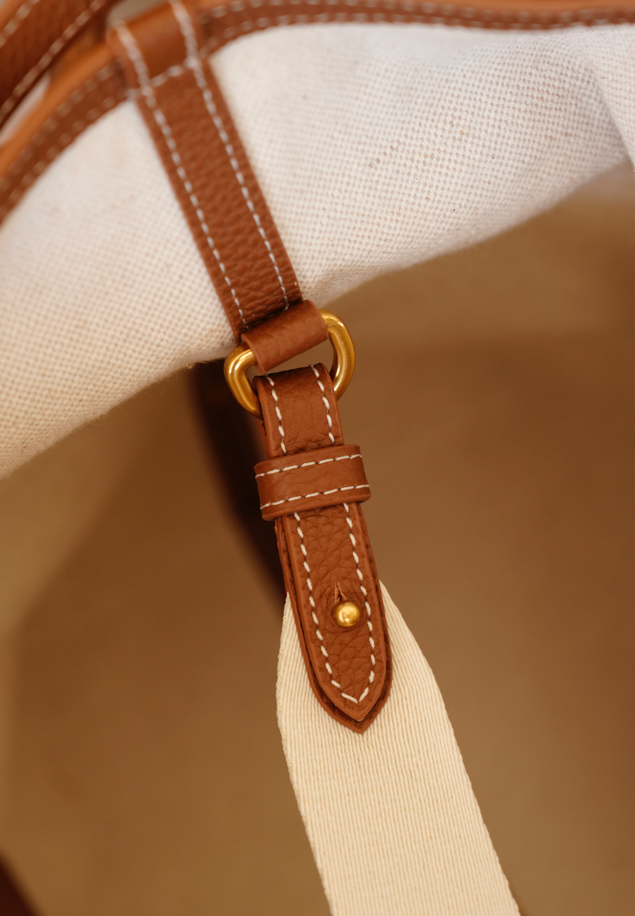 Grow Travel Tote Brown
