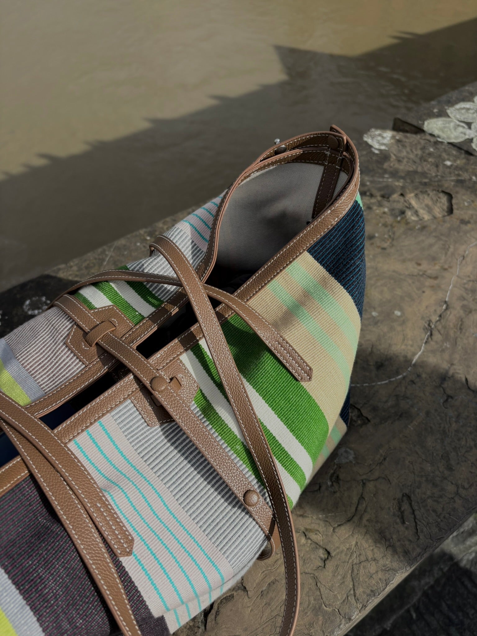 Grow Travel Tote Green Combi